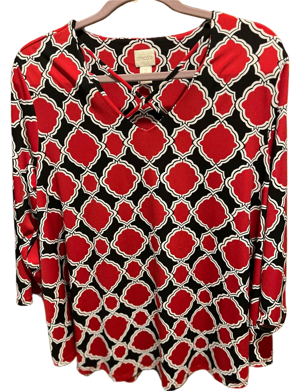 30. WOMENS CHICO’S 2/L DETAIL TOP - Picture 2 of 6